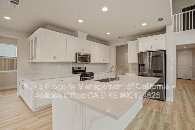 Building Photo - 5541 Promontory Wy