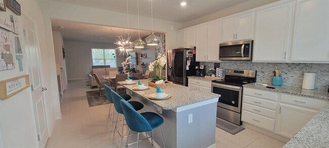 Foto del edificio - 5028 Caspian St