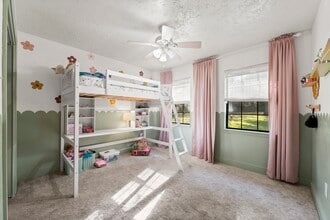 Building Photo - 8623 Miller Rd