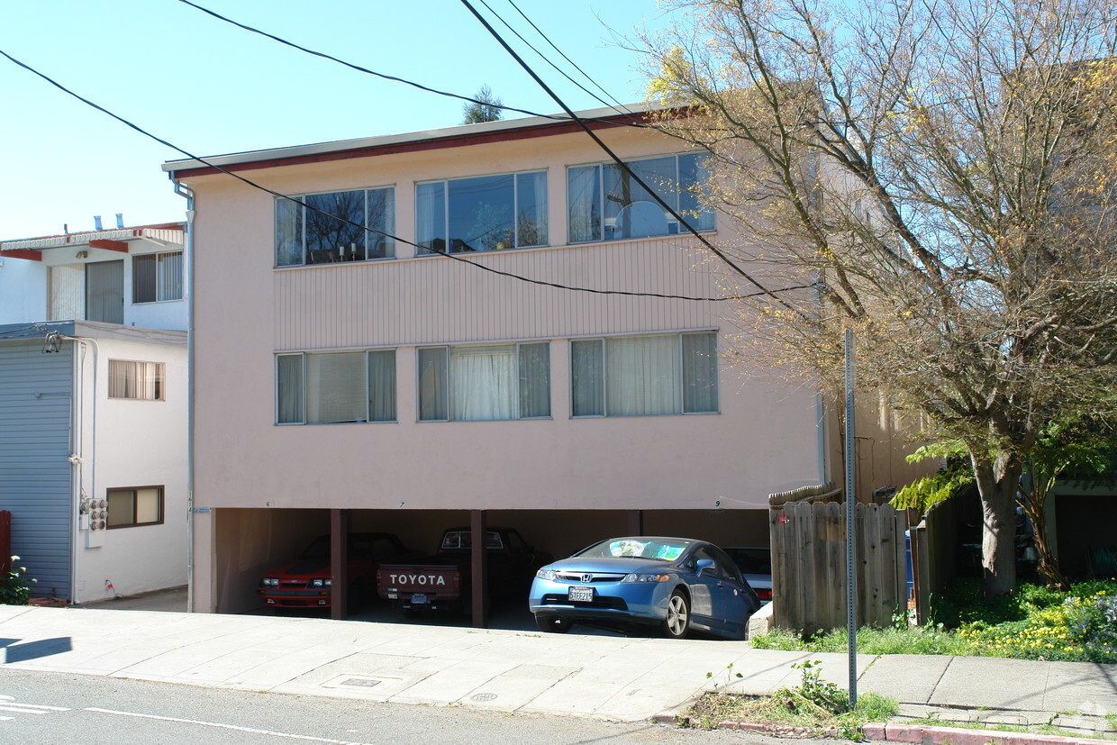 Foto del edificio - 1614 Milvia St