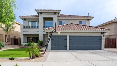 Building Photo - 2521 W Tumbleweed Dr