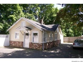 Building Photo - 42 Weed Hill Ave