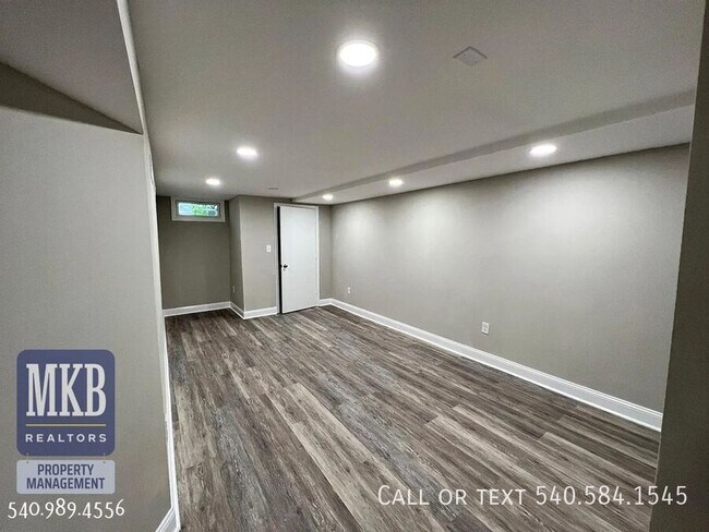 Foto del edificio - 1813 Oxford Ave SW