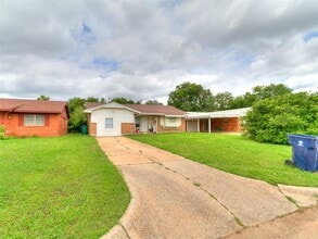 Building Photo - 333 NW 80th St