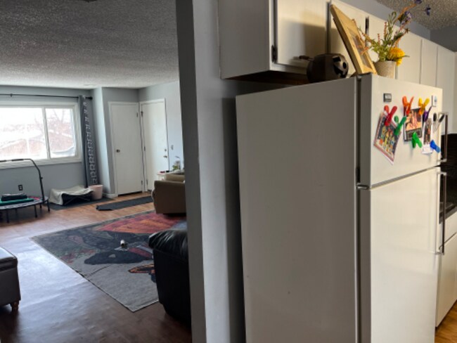 Building Photo - 1026 S 3rd St