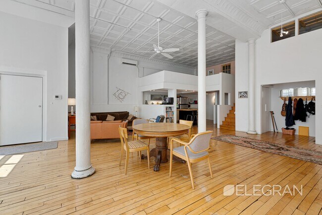 Foto del edificio - 48 White St