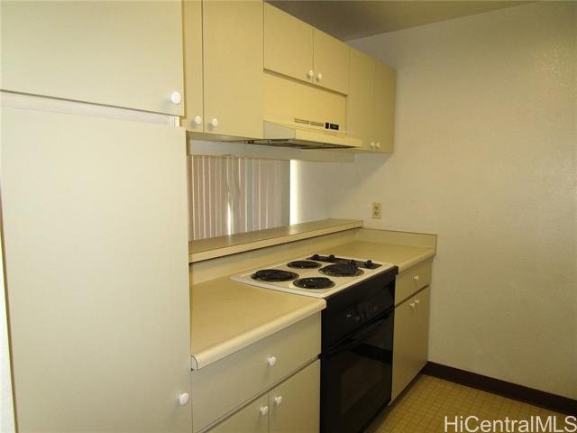 Building Photo - 94-1509-1509 Waipio Uka St