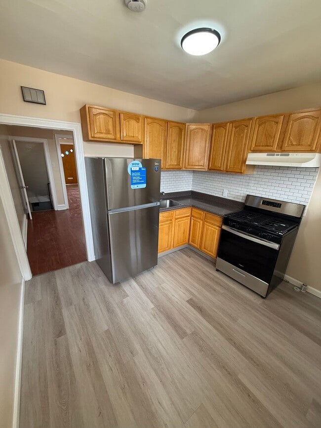 Building Photo - Wonderful Olney 3 bedroom