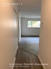 Building Photo - 727 5th Ave N