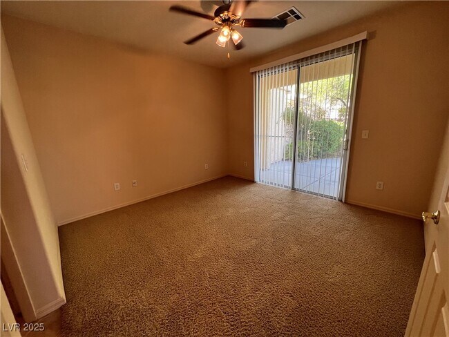 Building Photo - 5445 Progresso St