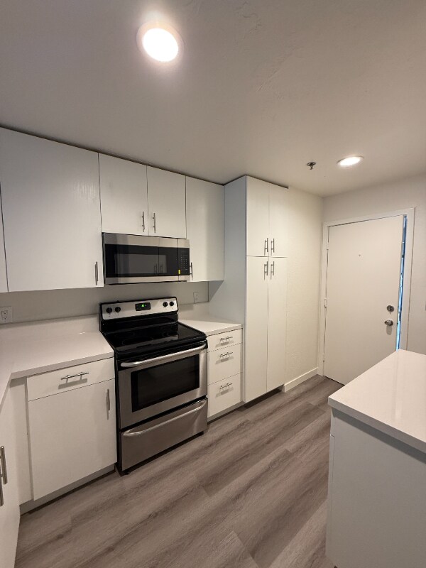 Foto del edificio - 725 W Fletcher Ave