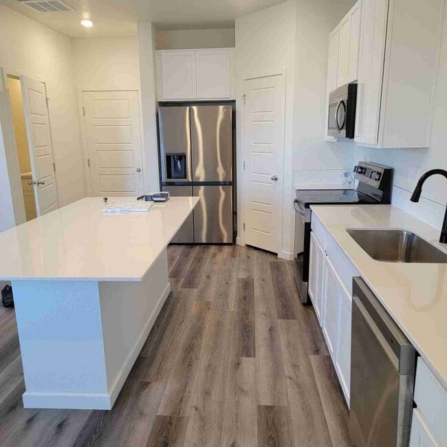 Photo - 323 Condor Wy