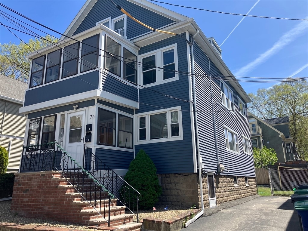 Primary Photo - 73 Lowell St