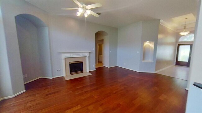 Building Photo - 6623 Trenton Lake Ln