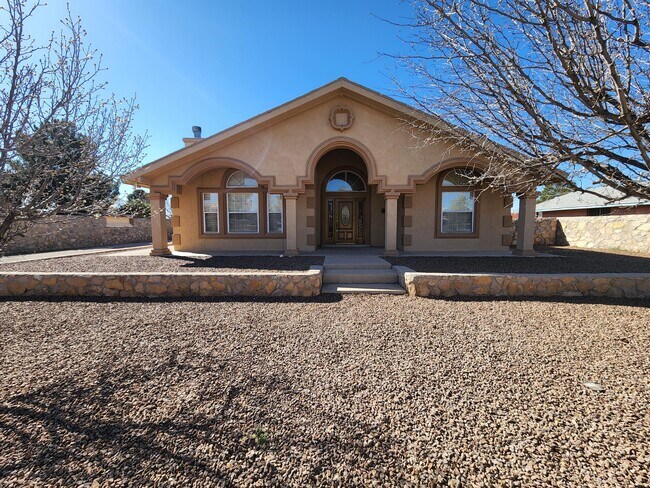Building Photo - 1024 Miss Bev Ave