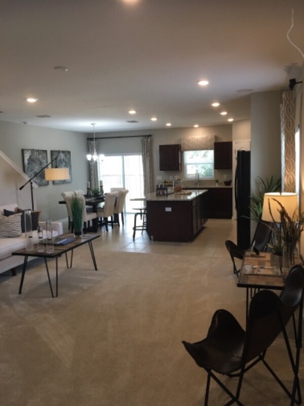 Foto del edificio - 3860 Hampstead Ln