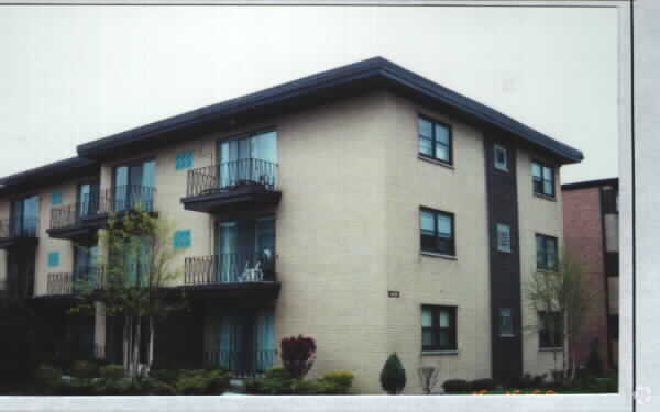 Primary Photo - 14128 S School St