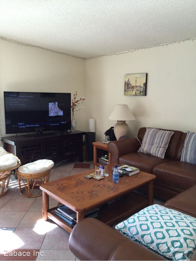 Foto del edificio - 2 br, 2 bath House - 606 Isla