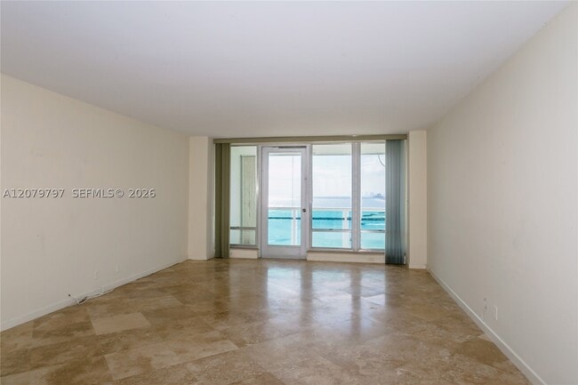 Building Photo - 2100 S Ocean Dr