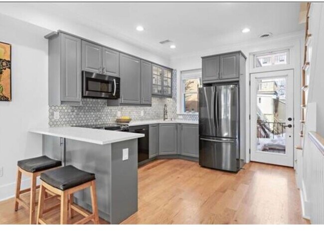 Foto del edificio - 288 9th St
