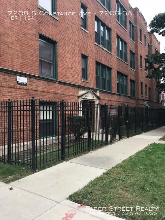 Primary Photo - 7209 S Constance Ave