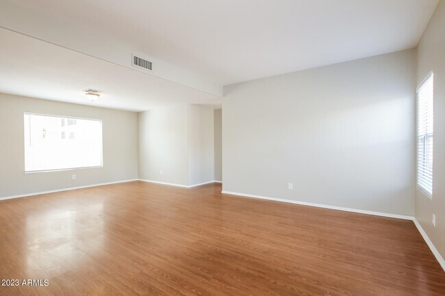 Foto del edificio - 7518 W Turquoise Ave