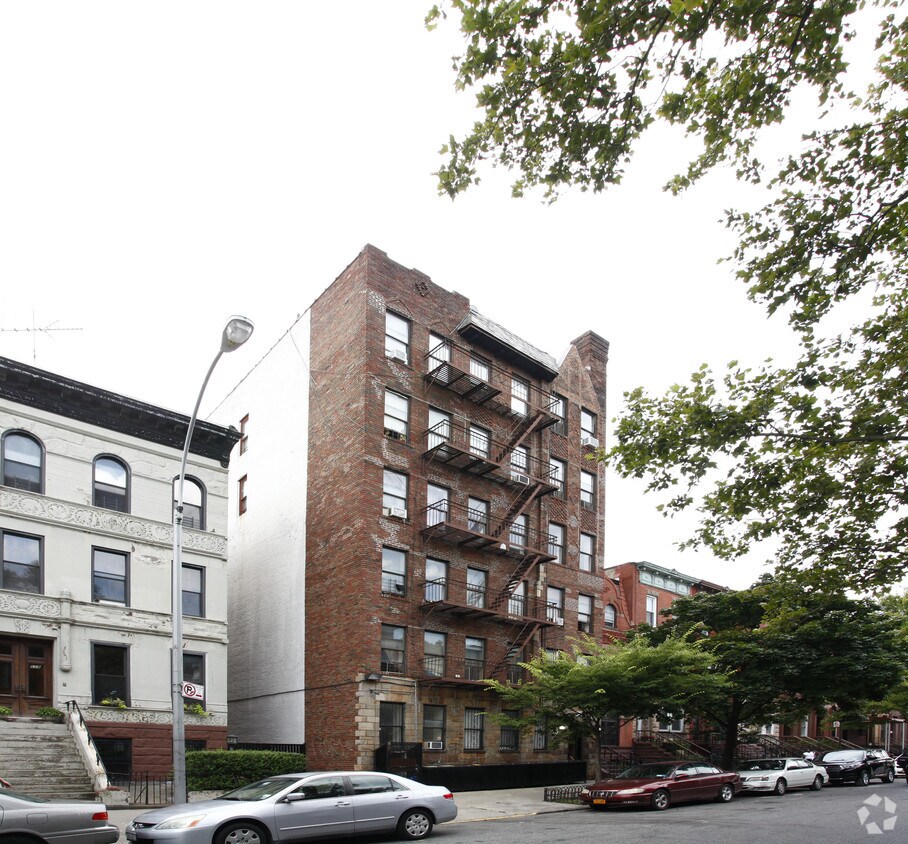 Primary Photo - 654 Saint Marks Ave