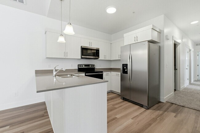 Foto del edificio - 858 Coulsen Dr