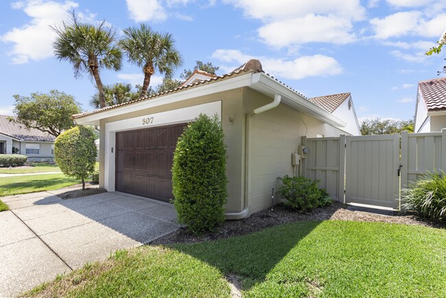 Building Photo - 507 Padua Cir NE