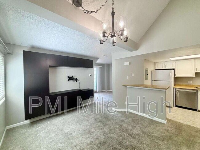 Foto del edificio - 8701 Huron St