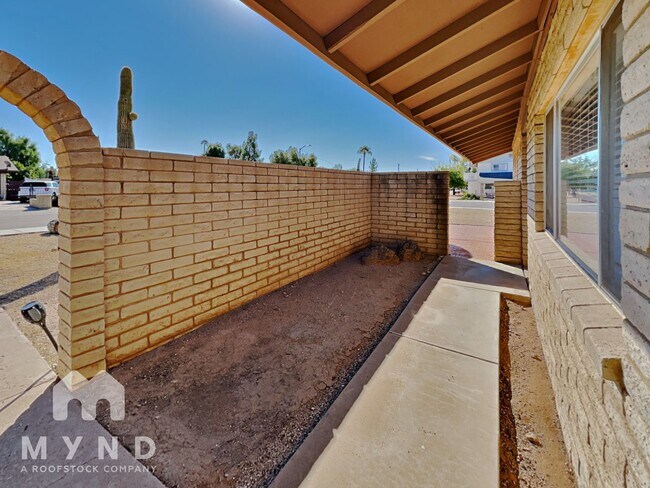 Foto del edificio - 18230 North 42nd Pl