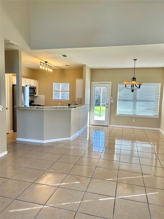 Foto del edificio - 18515 Spinney Ln