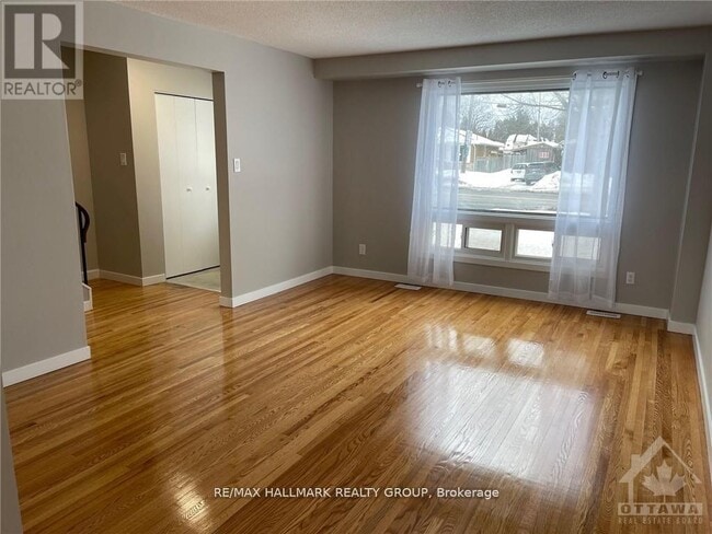 Building Photo - 897 Maitland Ave
