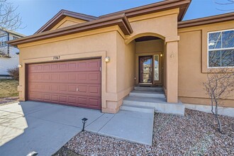 Building Photo - 7767 Orange Sunset Dr