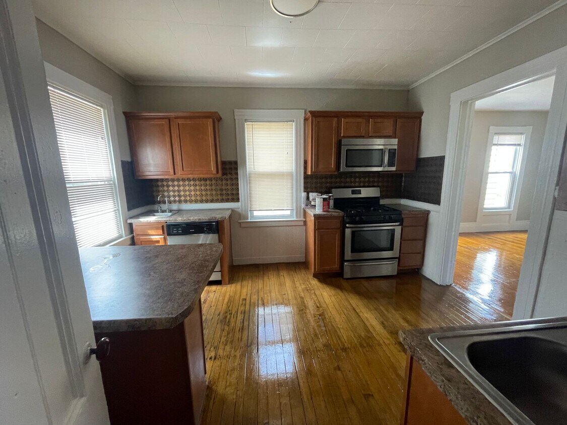 403 Benton St, Rochester, NY 14620 House Rental in Rochester, NY