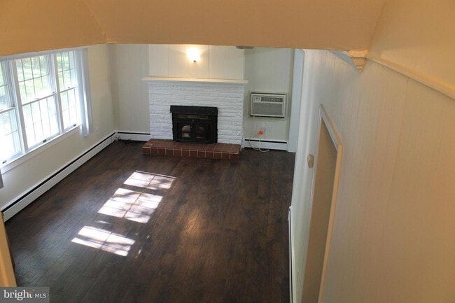 Foto del edificio - 91 Princeton Hightstown Rd