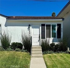 Building Photo - 405 Avenida Victoria