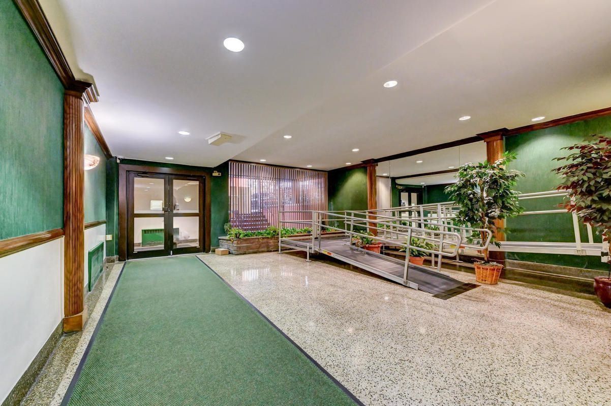 Foto del edificio - 10255 67th Dr