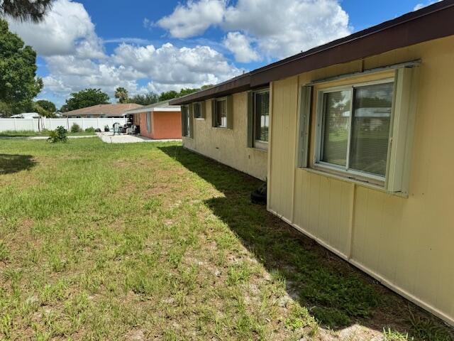 Foto del edificio - 632 SW Everett Ct