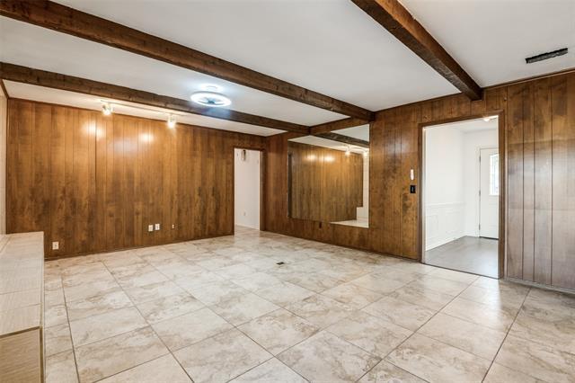 Foto del edificio - 1701 Midcrest Dr