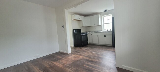 Foto del edificio - 129 E Market St