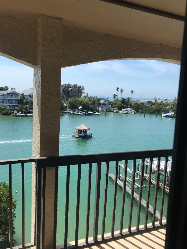 Foto del edificio - 12500 Capri Cir N