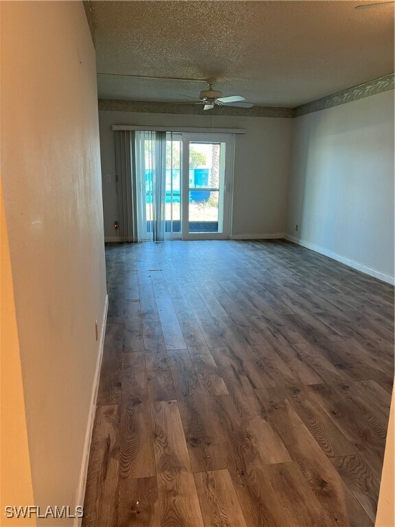 Building Photo - 4306 27th Ct SW