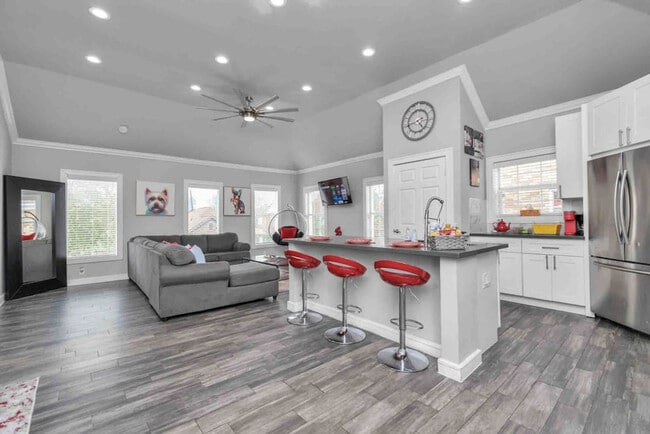 Building Photo - 2615 Arbor St