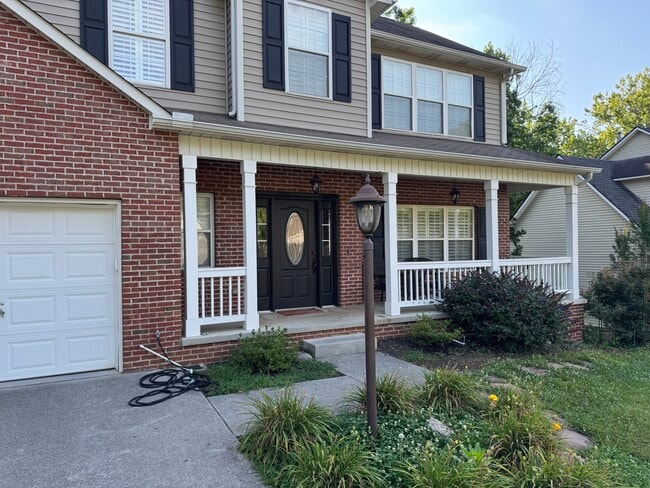 Foto del edificio - 1852 Pinestraw Ln