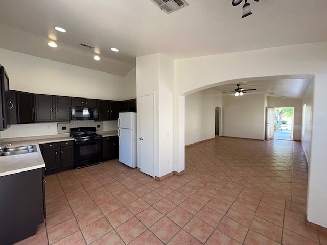 Building Photo - 5021 Lunetto Ave