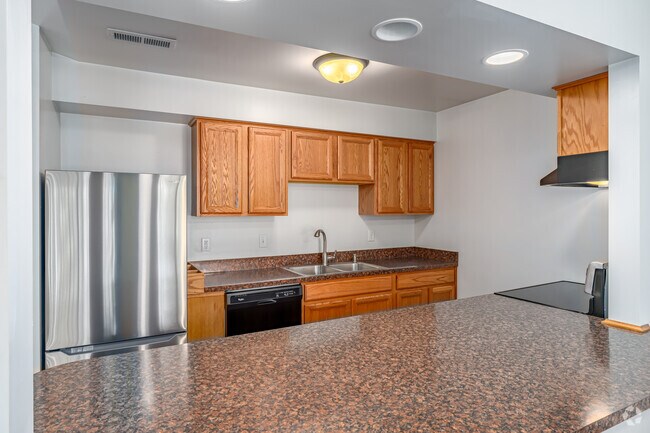 2 habitaciones, 1 baño - 975 pies cuadrados - Cocina - Sherloch Forest Apartments