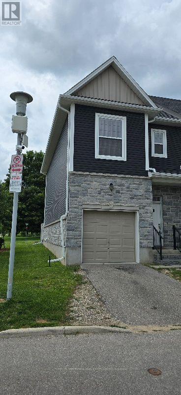 Photo du bâtiment - 439 Athlone Ave