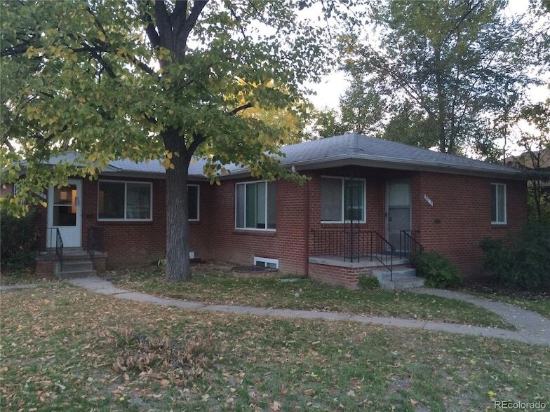 Primary Photo - 2085 S St Paul St