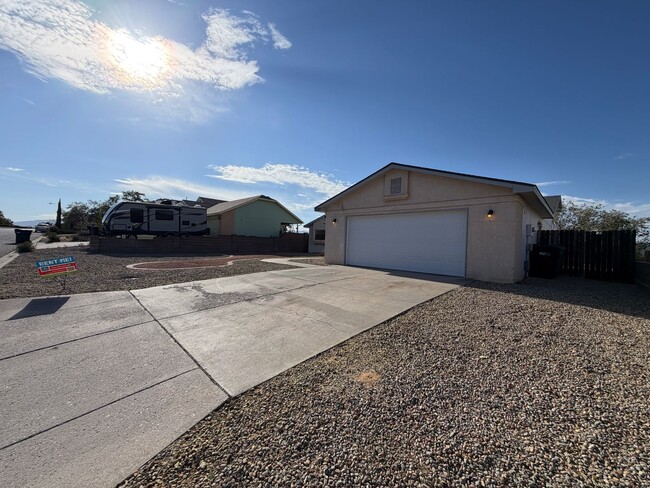 Building Photo - 4520 Rockaway Loop NE